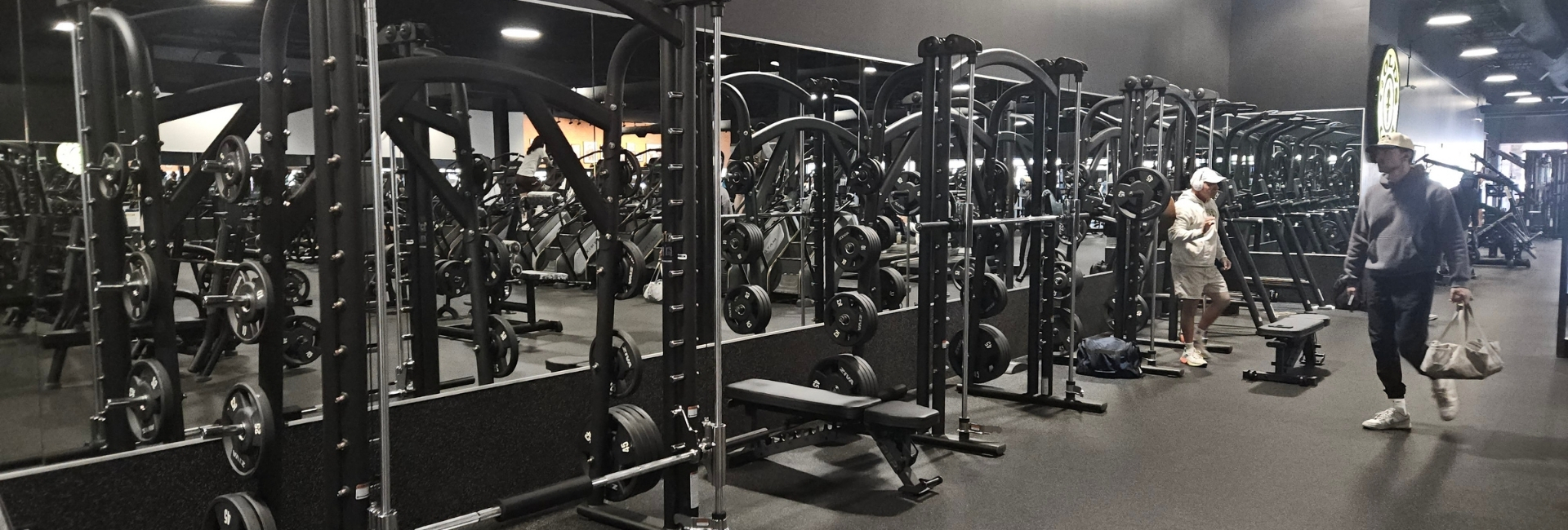Row of Arsenal strength machines at Gold’s Gym Thornton, highlighting heavy plate-loaded equipment in a serious, bodybuilding-first training environment.